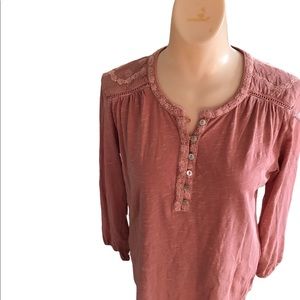 Lucky Brand Top sz S Blush Pink Lace Like Details